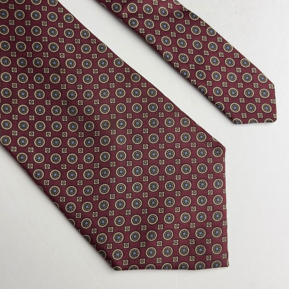 Adams Row Mens Burgundy Blue Geometric Medallion 100% Italian Silk Tie USA Made